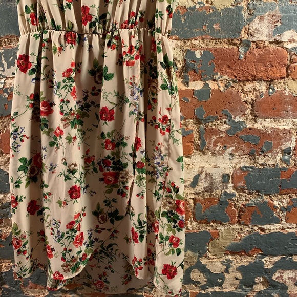 Strappy Summer Tank Floral Brunch Dress - Picture 6 of 6